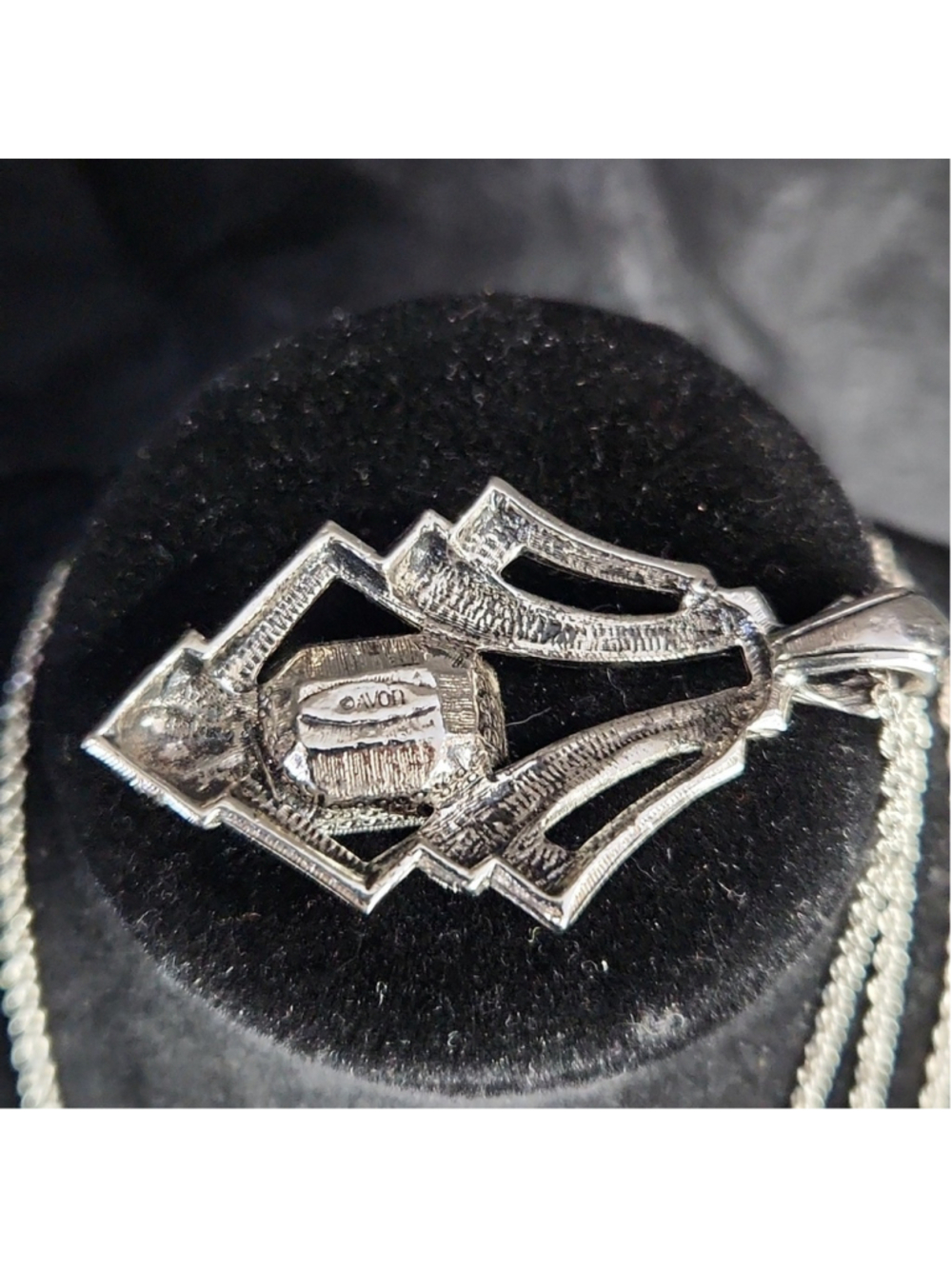 Avon Faux Marcasite Amethyst Pendant - Picture 4 of 6